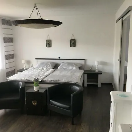 Ferienhaus Schadowske بيت للعطل اوغسبورغ